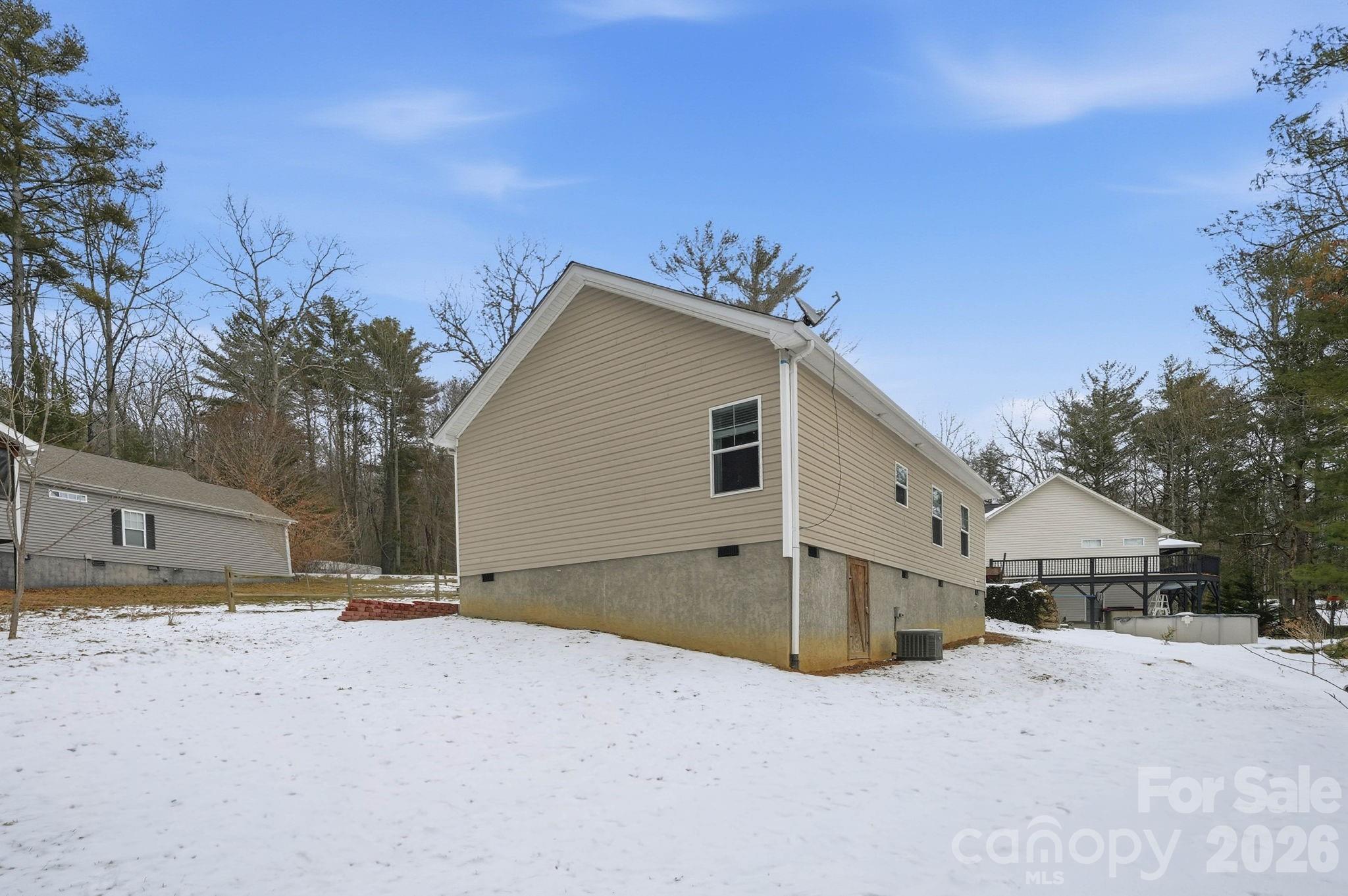 138 Lone Eagle Lane Hendersonville NC 28739