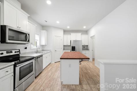 138 Lone Eagle Lane Hendersonville NC 28739