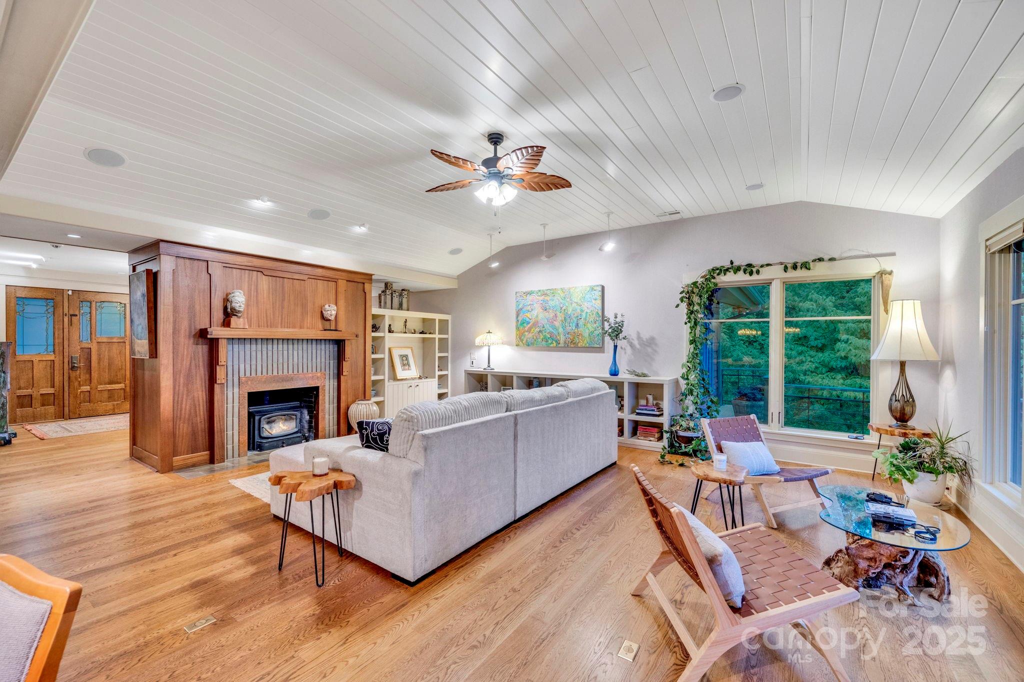 24 Westhaven Drive Asheville NC 28804