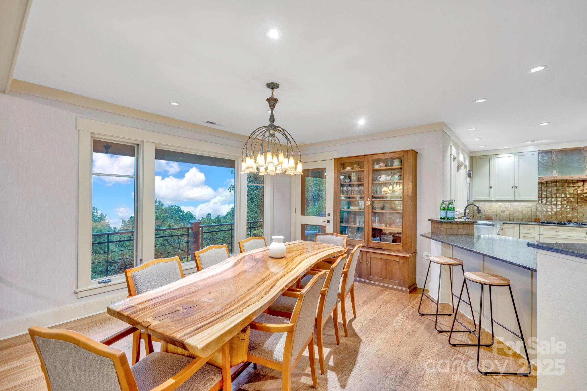 24 Westhaven Drive Asheville NC 28804