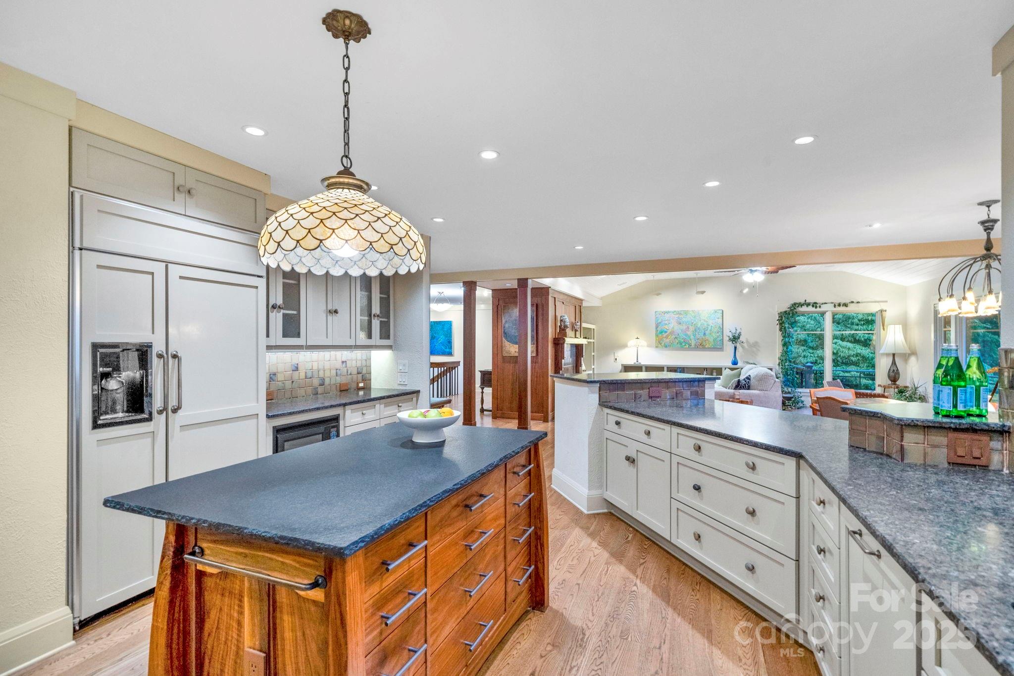 24 Westhaven Drive Asheville NC 28804