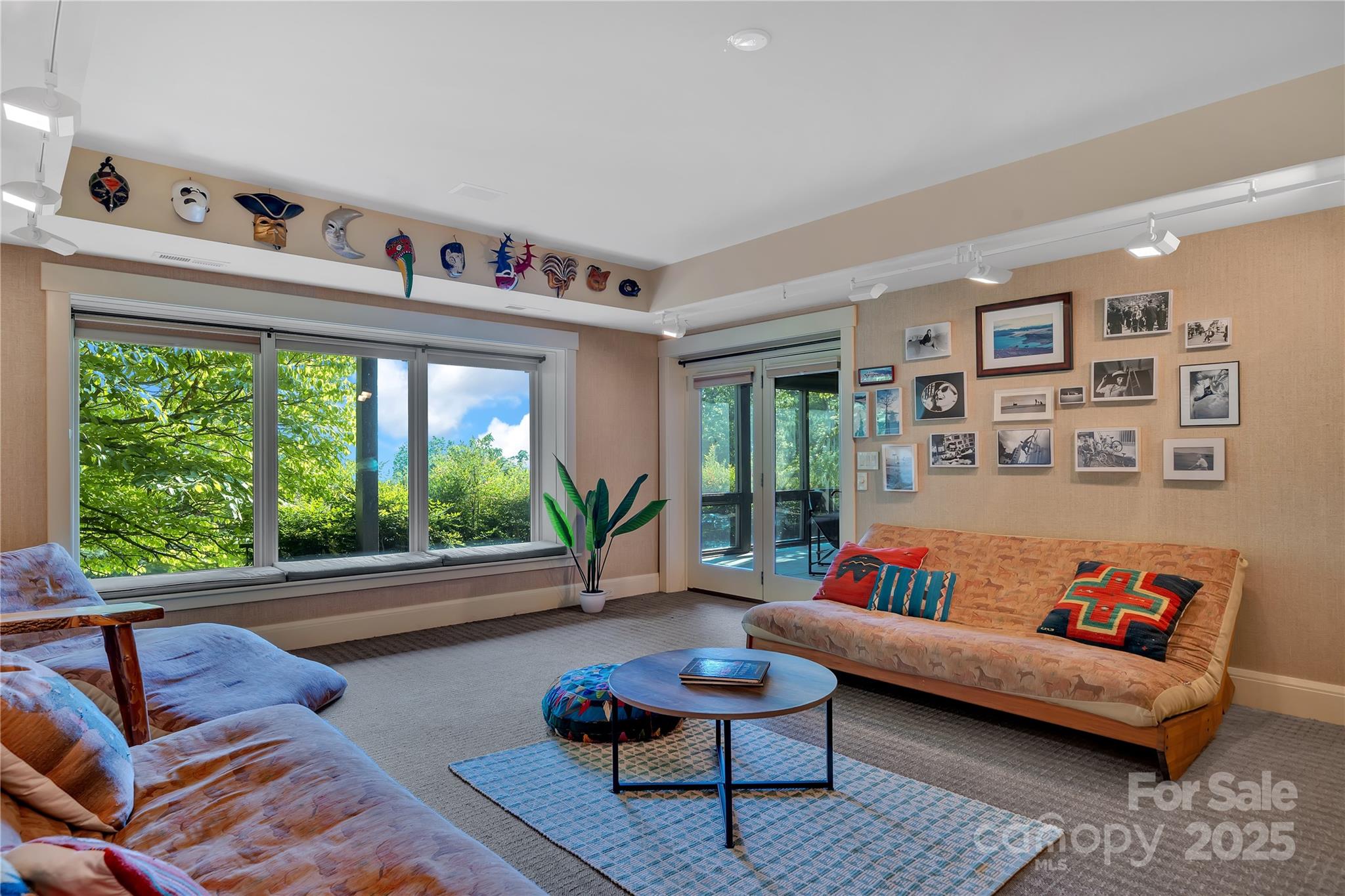 24 Westhaven Drive Asheville NC 28804