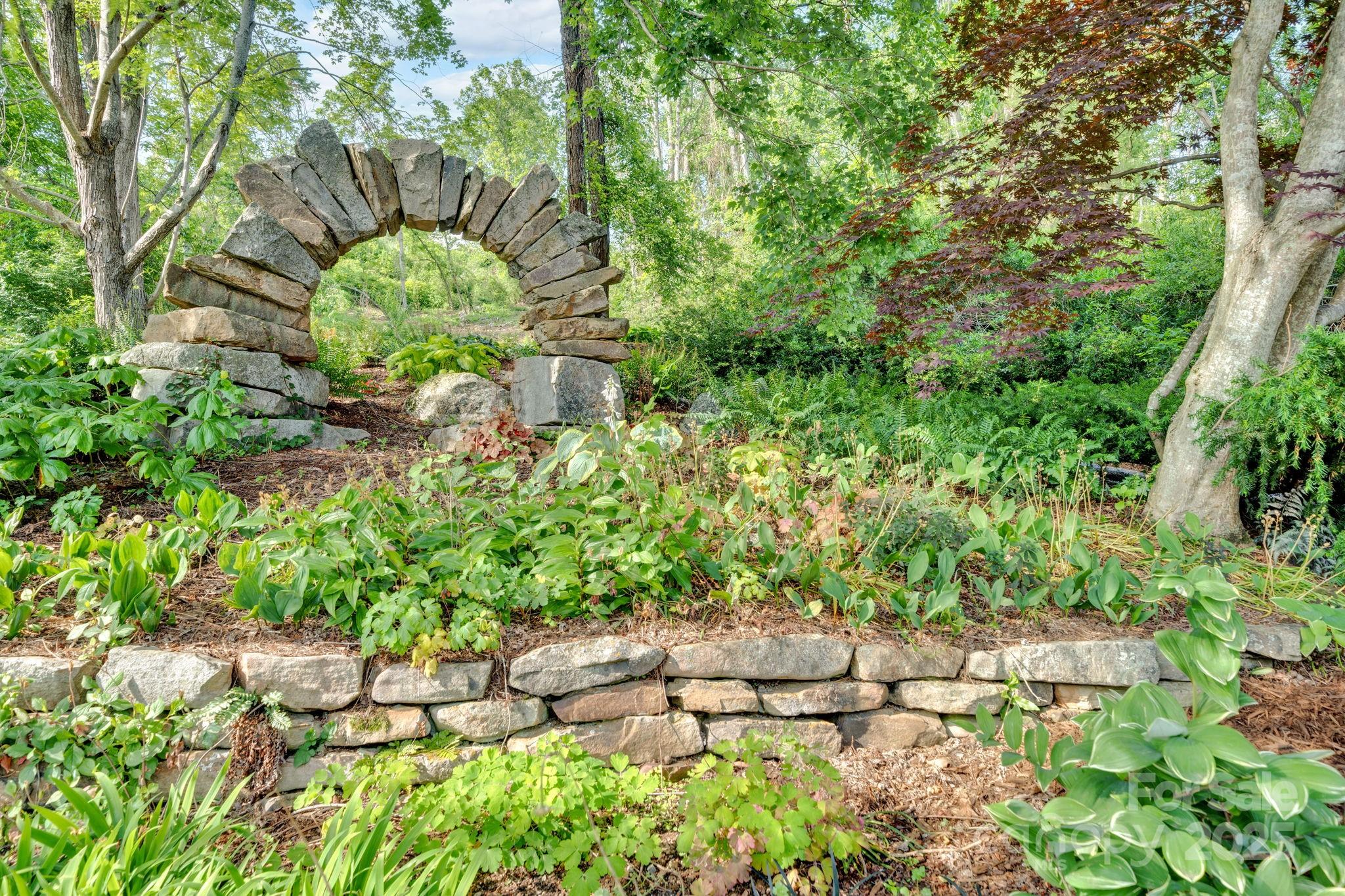 24 Westhaven Drive Asheville NC 28804