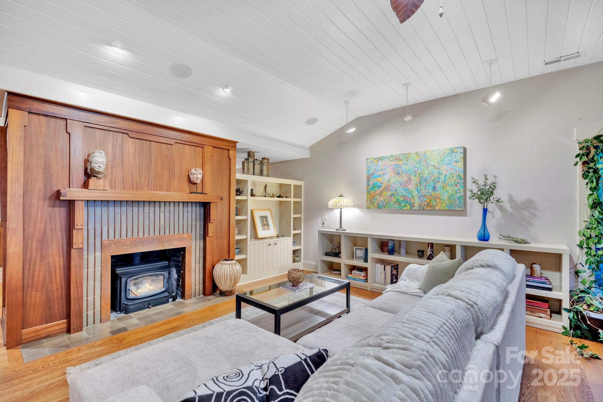 24 Westhaven Drive Asheville NC 28804