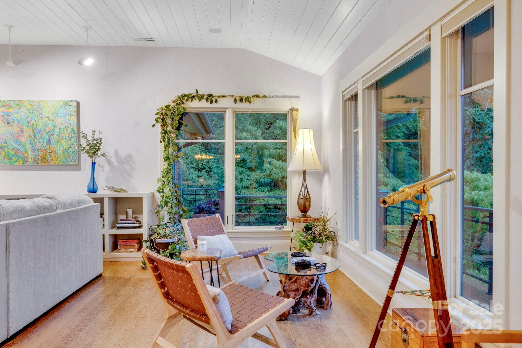 24 Westhaven Drive Asheville NC 28804