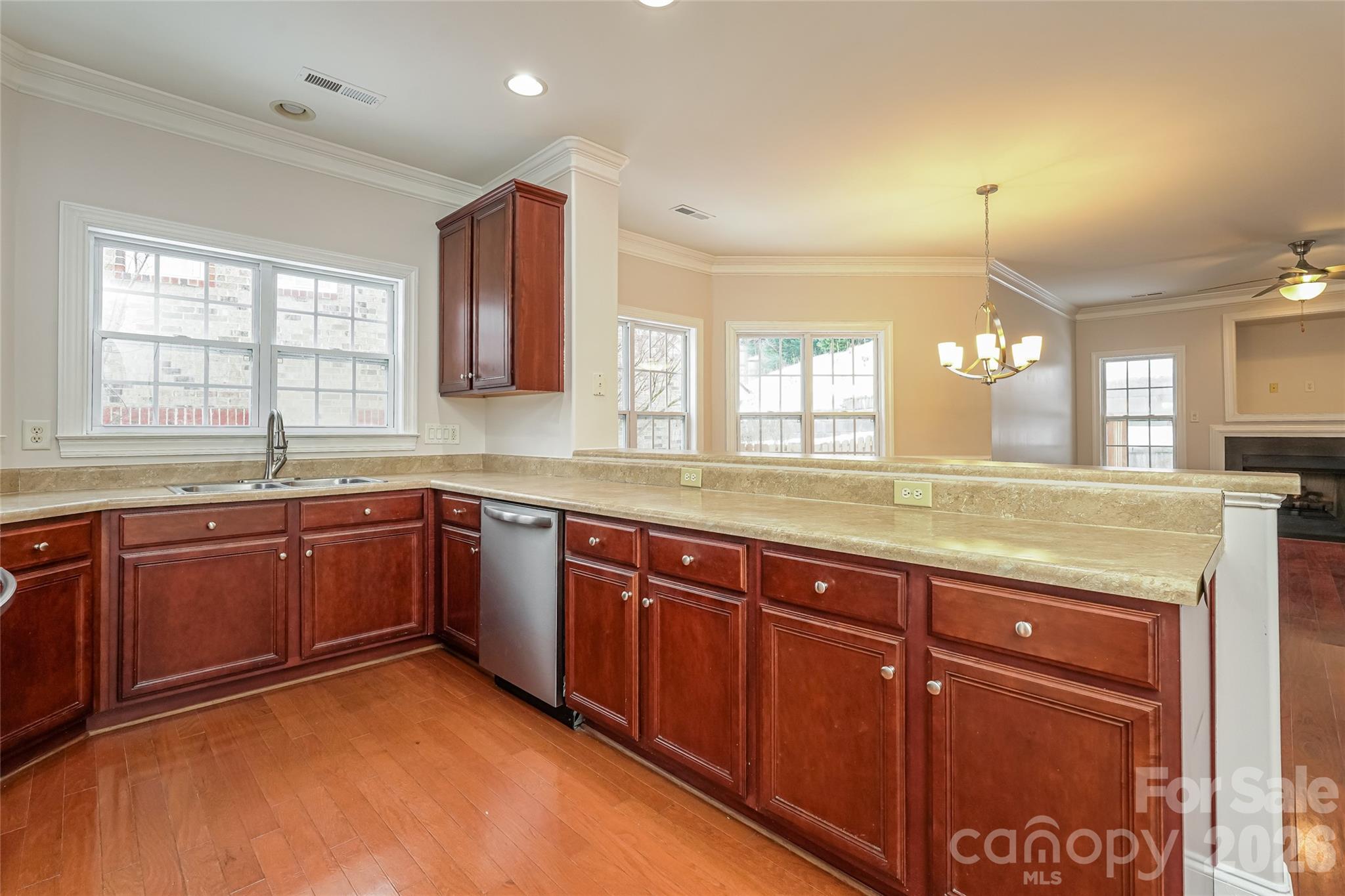 604 Southlake Court Lexington NC 27295