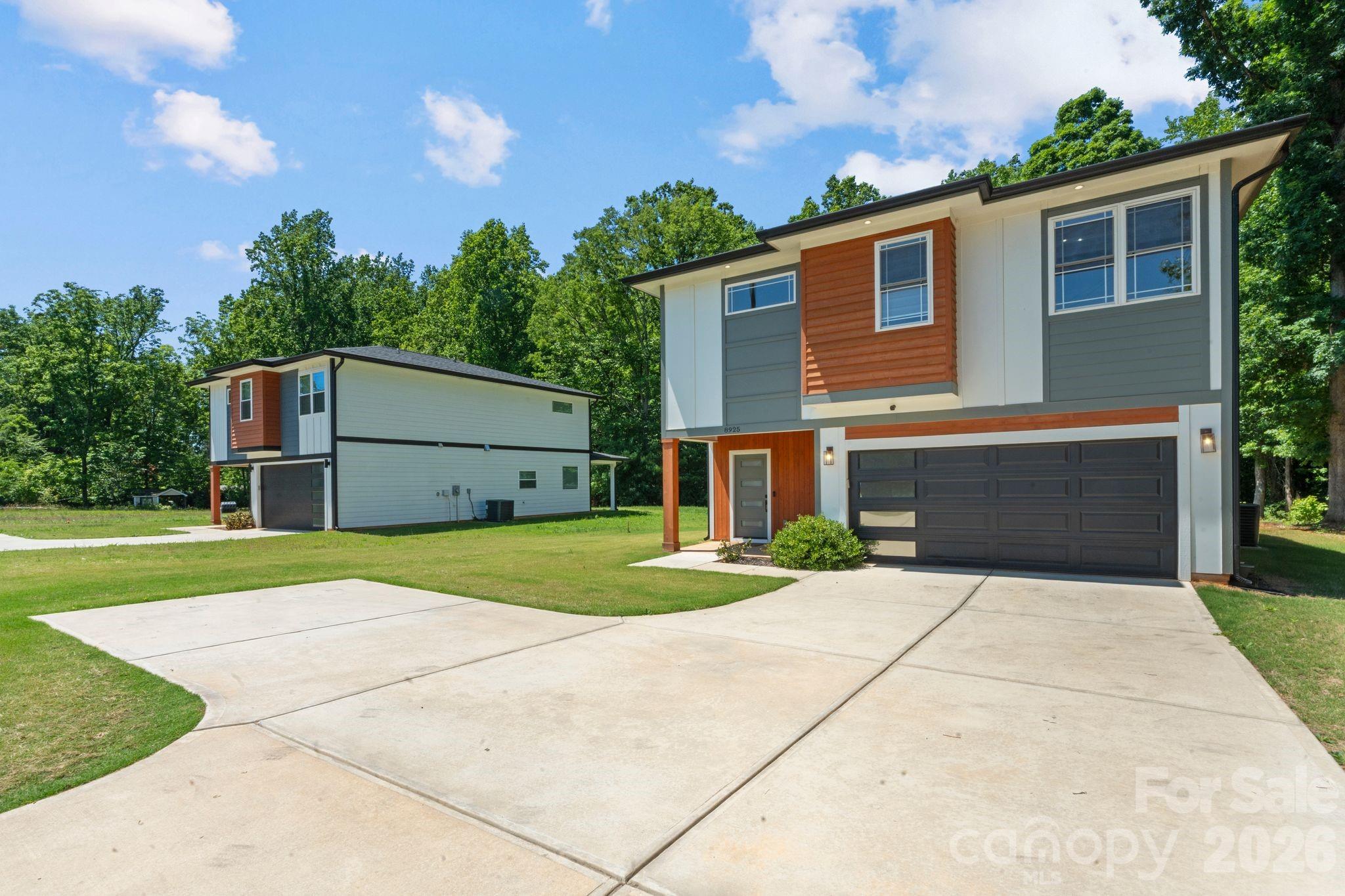 8925 Harrisburg Road Charlotte NC 28215