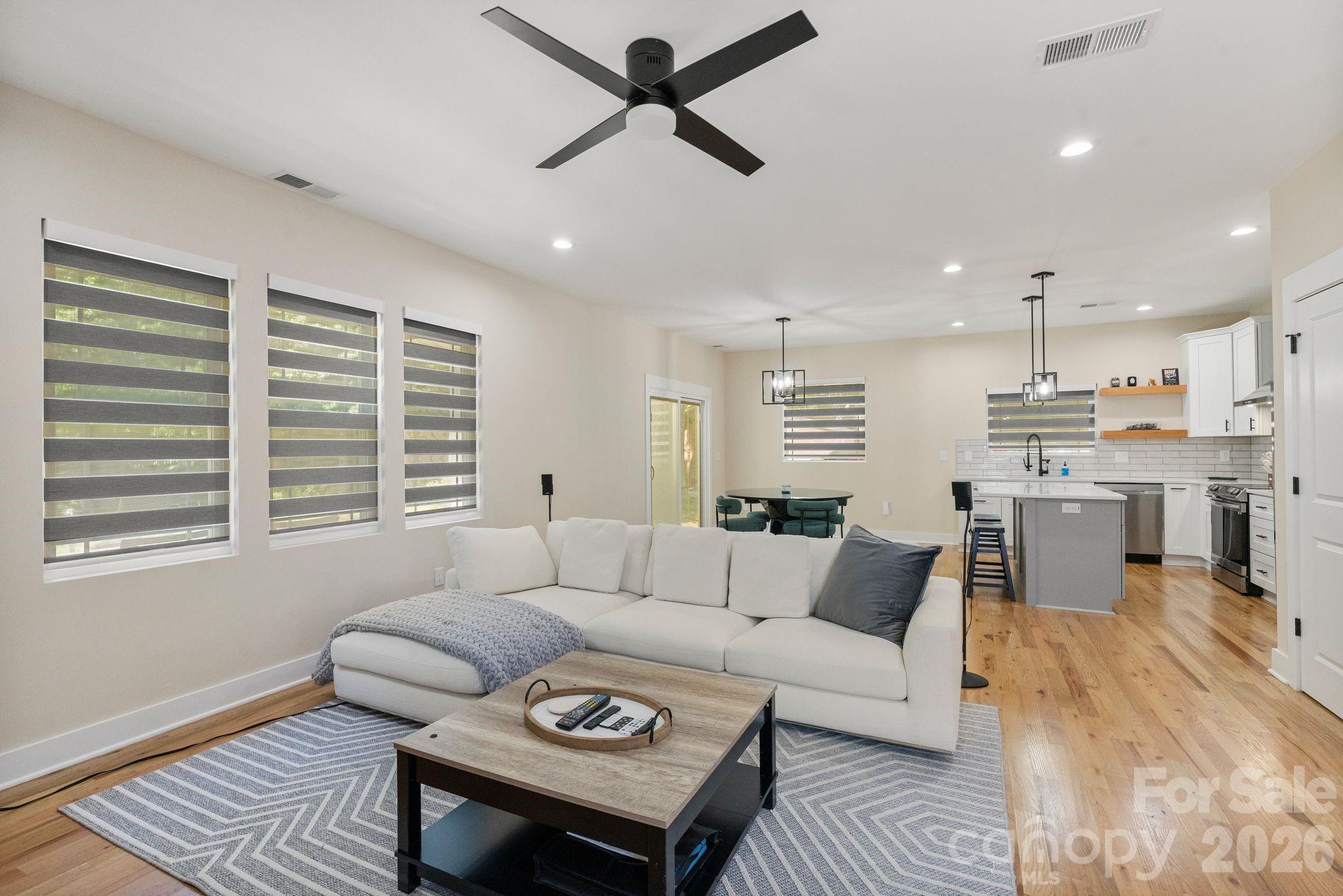 8925 Harrisburg Road Charlotte NC 28215