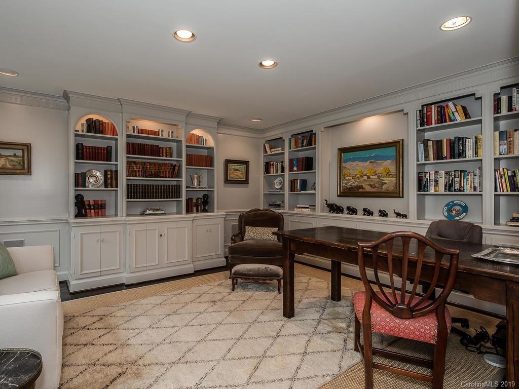 4833 Broad Hollow Drive Charlotte NC 28226