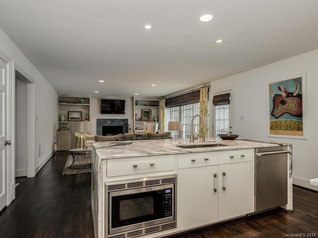 4833 Broad Hollow Drive Charlotte NC 28226