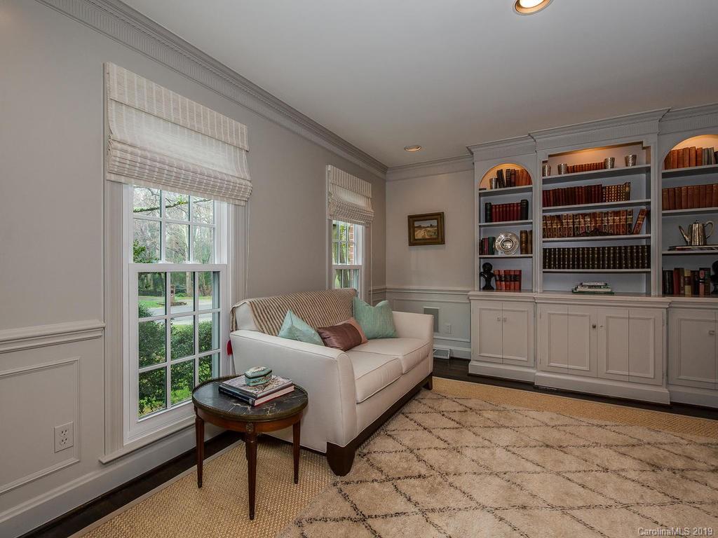 4833 Broad Hollow Drive Charlotte NC 28226