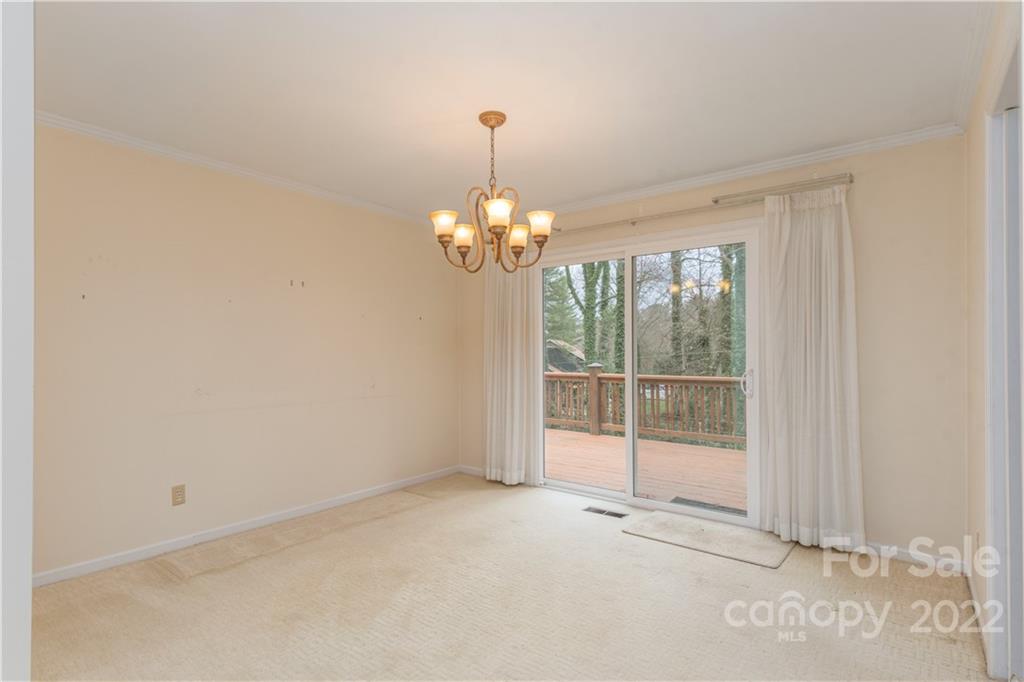 8 Glenview Road Asheville NC 28804