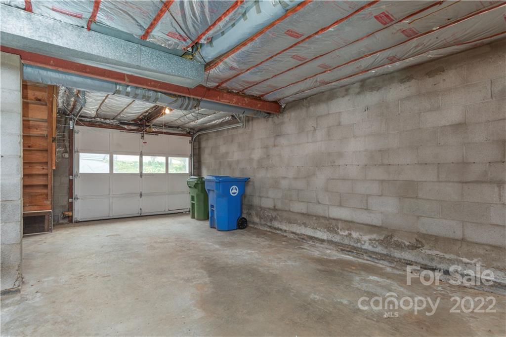 8 Glenview Road Asheville NC 28804