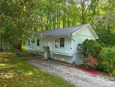 659 Salisbury Road Hendersonville NC 28792