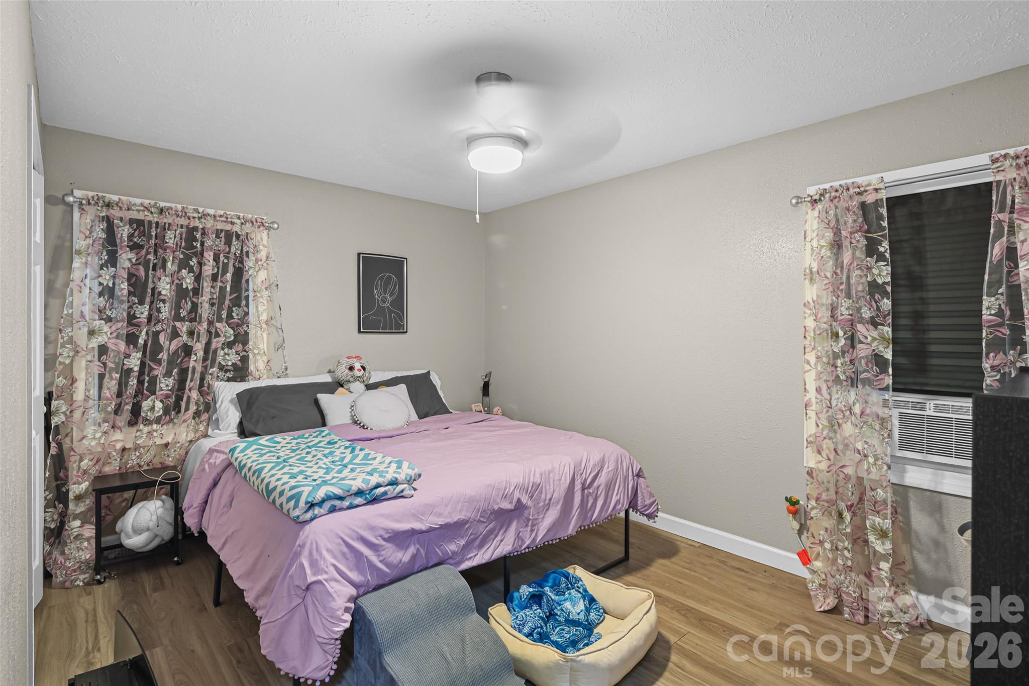 659 Salisbury Road Hendersonville NC 28792
