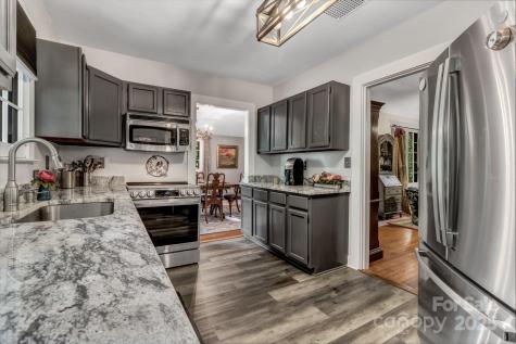 60 Meeks Road Black Mountain NC 28711