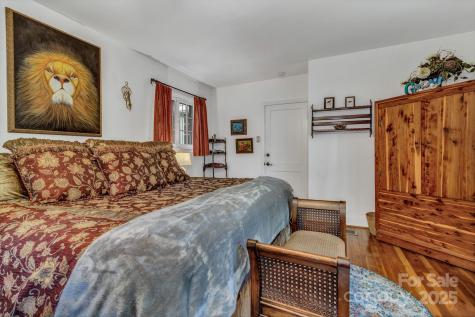 60 Meeks Road Black Mountain NC 28711