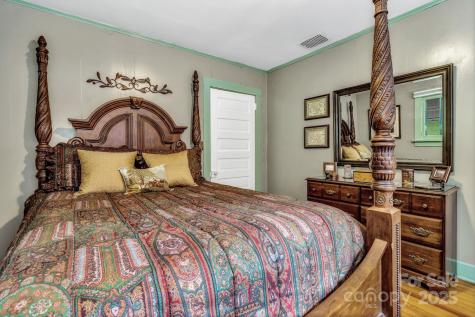 60 Meeks Road Black Mountain NC 28711