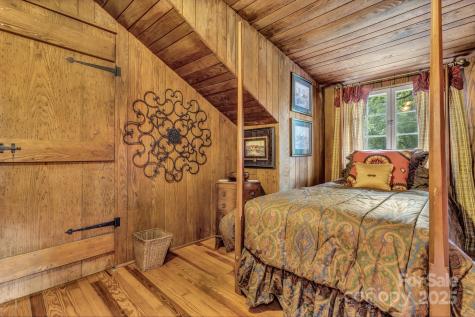 60 Meeks Road Black Mountain NC 28711