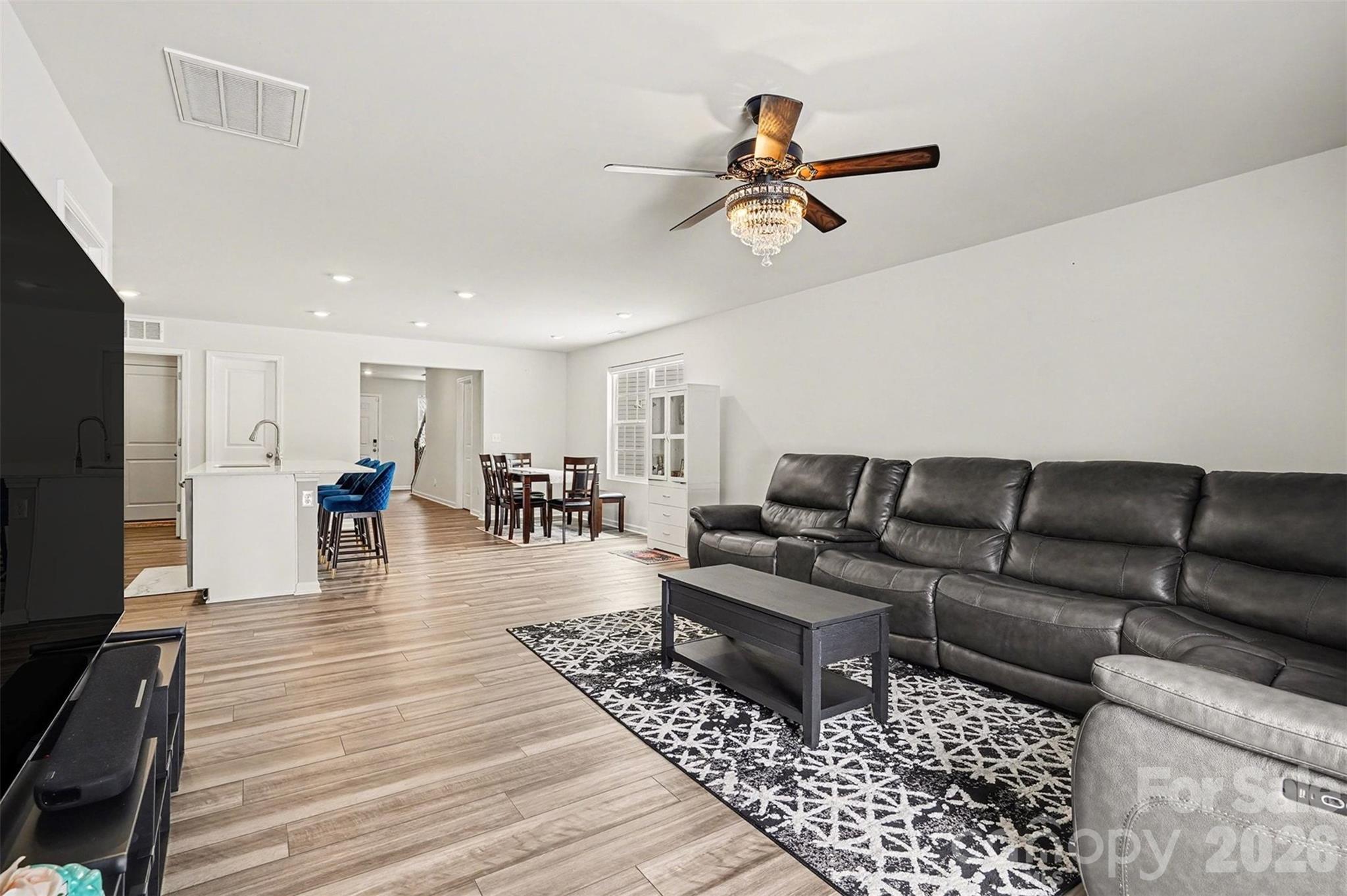 10136 Chatham Run Lane Charlotte NC 28262
