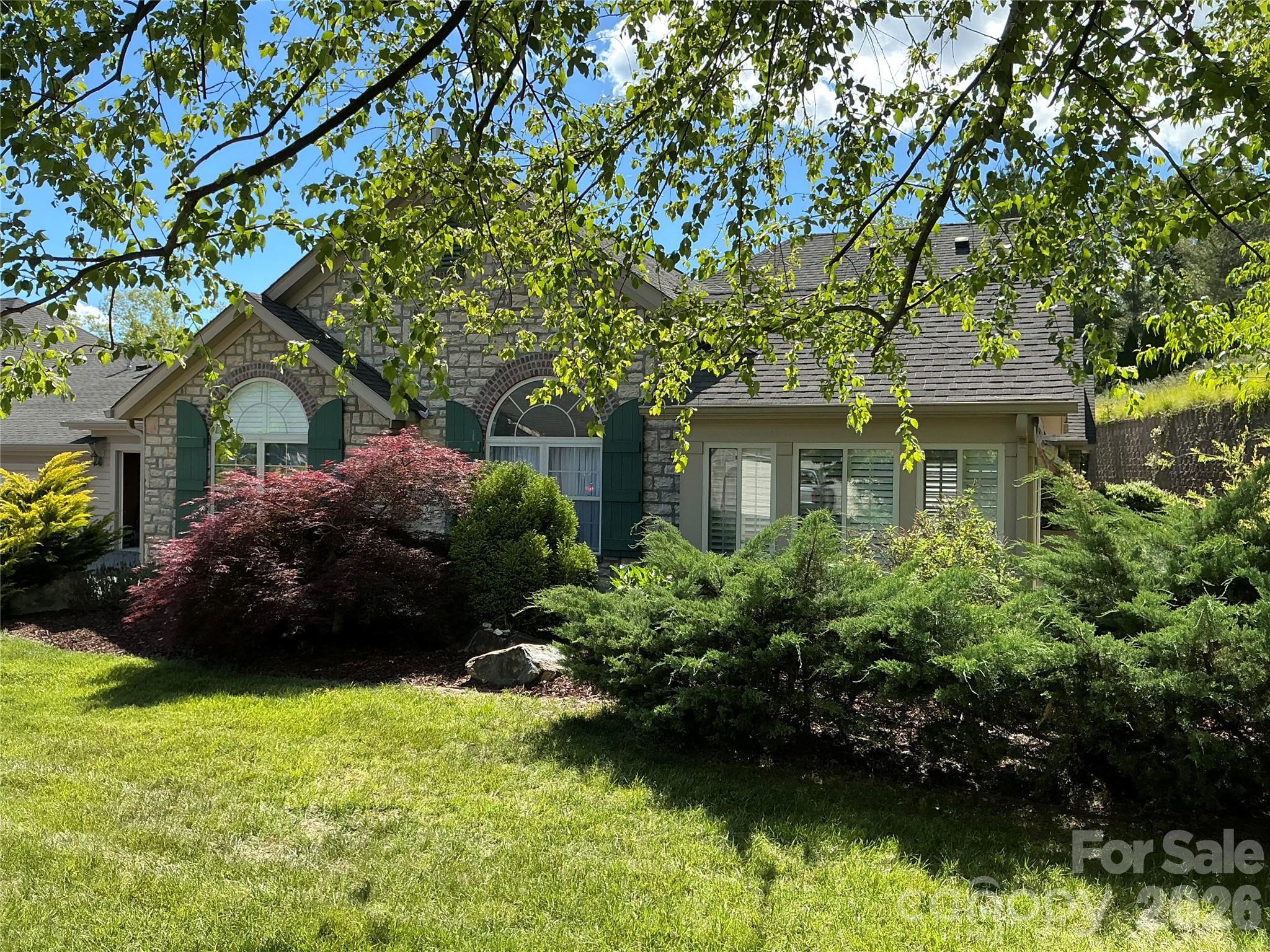 60 Mountain Meadow Circle Weaverville NC 28787