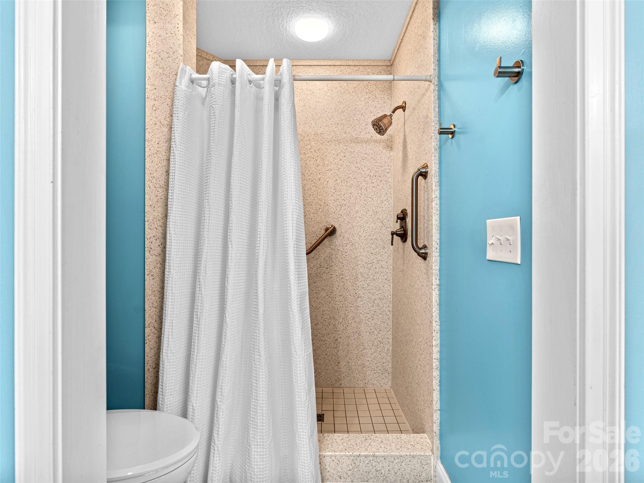 60 Mountain Meadow Circle Weaverville NC 28787