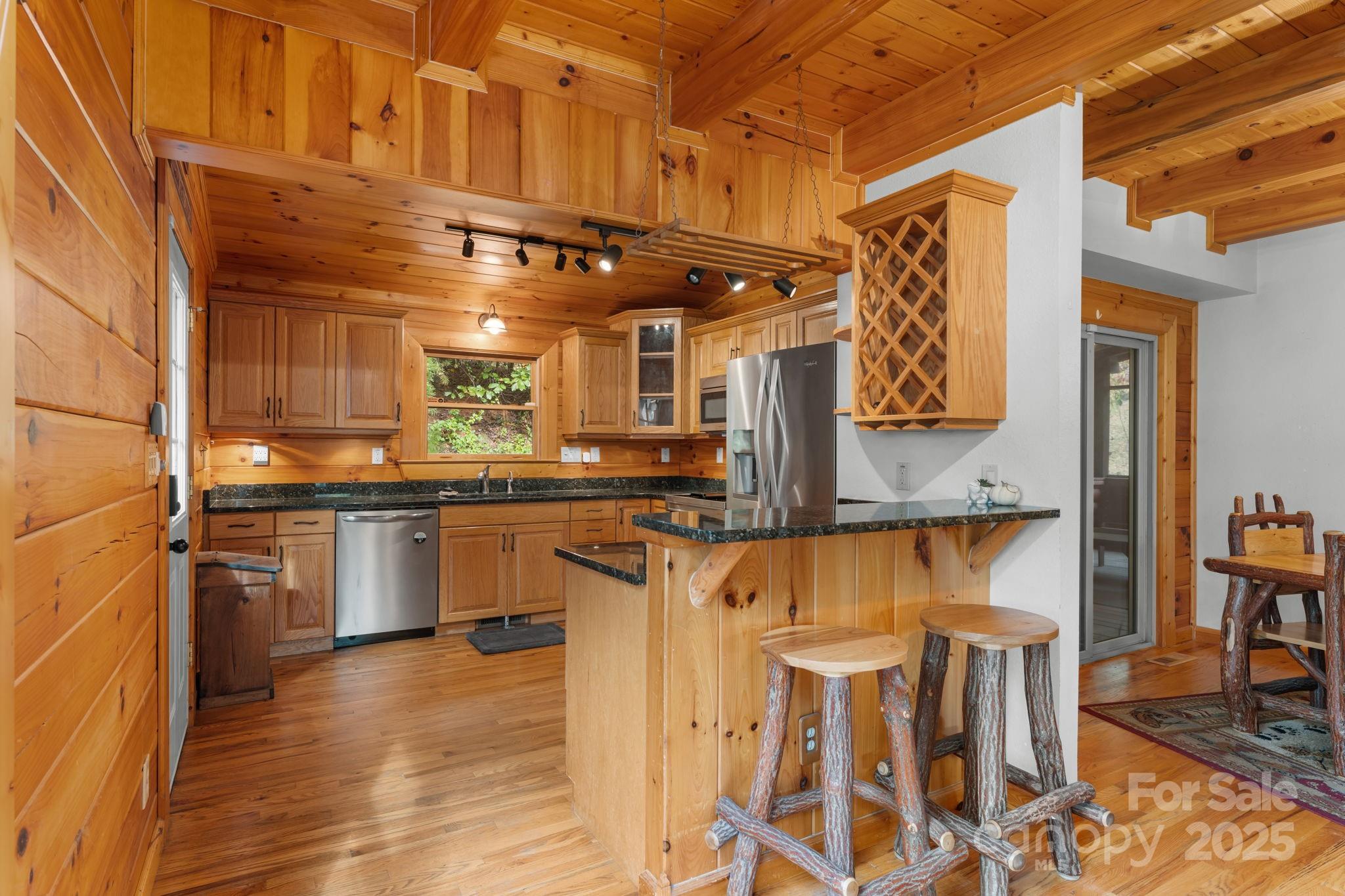 80 Slow Lane Whittier NC 28789
