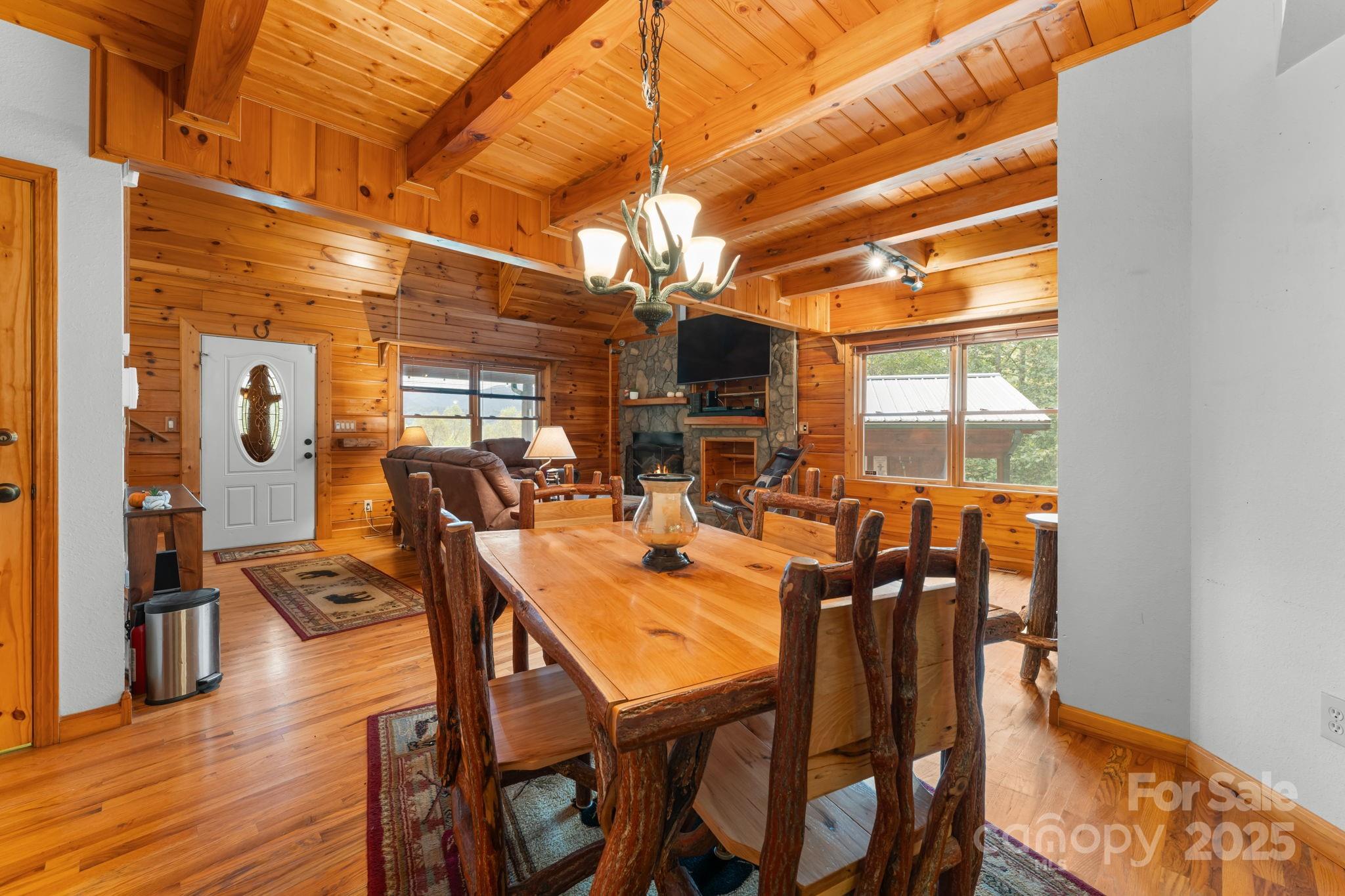 80 Slow Lane Whittier NC 28789