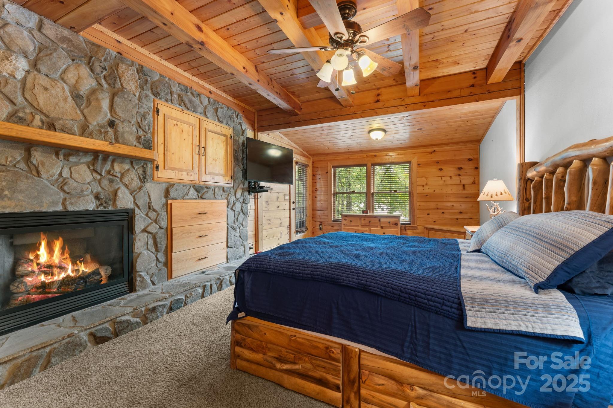80 Slow Lane Whittier NC 28789