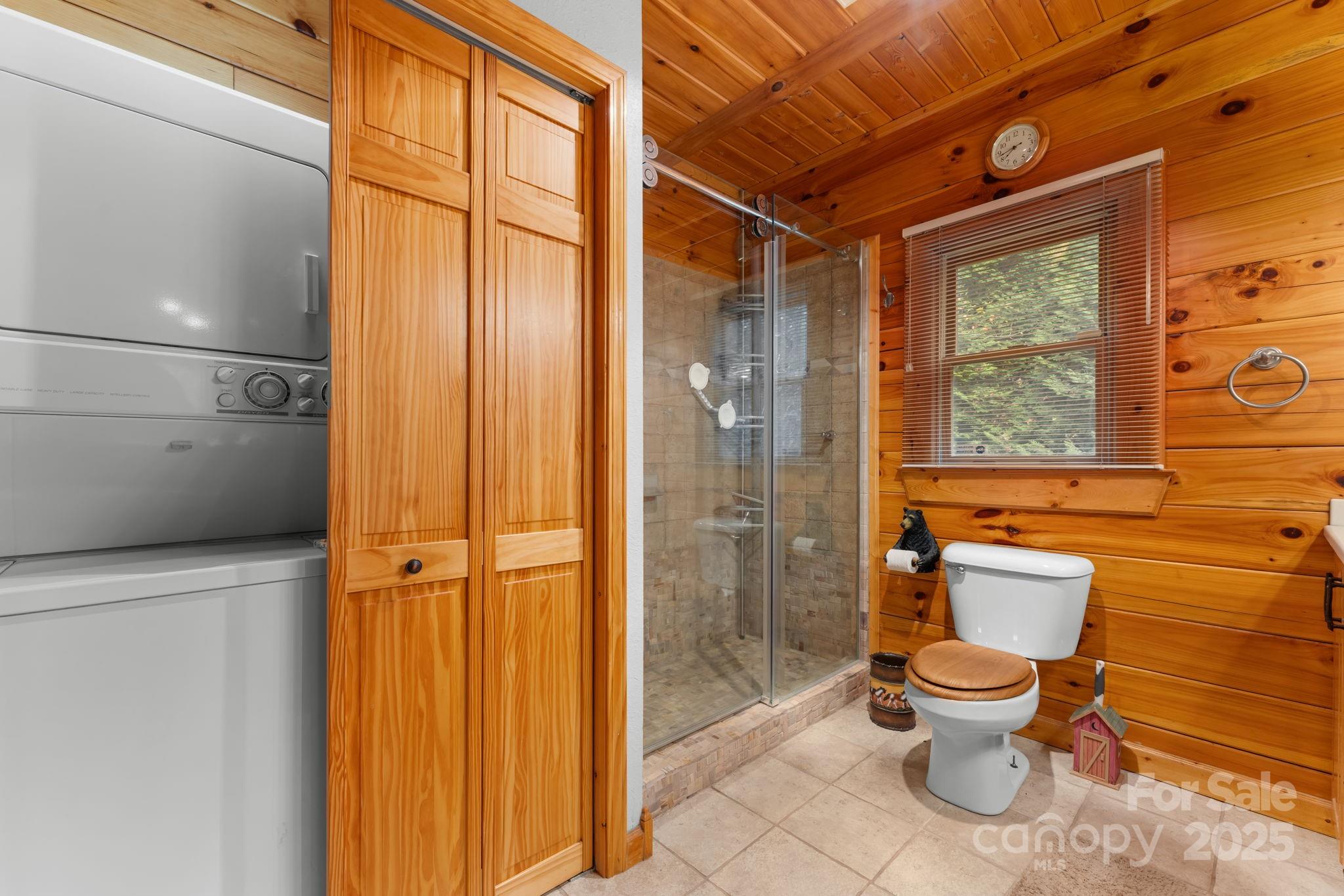 80 Slow Lane Whittier NC 28789