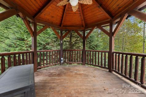 80 Slow Lane Whittier NC 28789