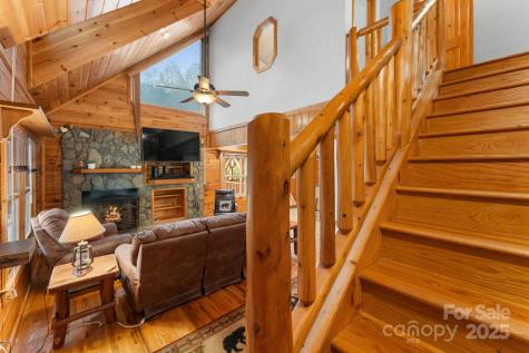 80 Slow Lane Whittier NC 28789