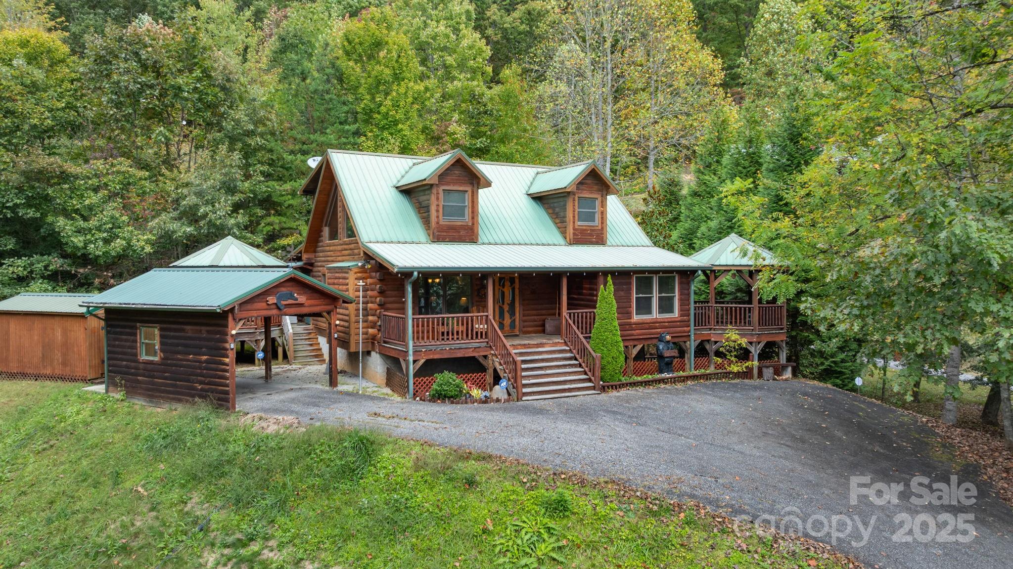 80 Slow Lane Whittier NC 28789