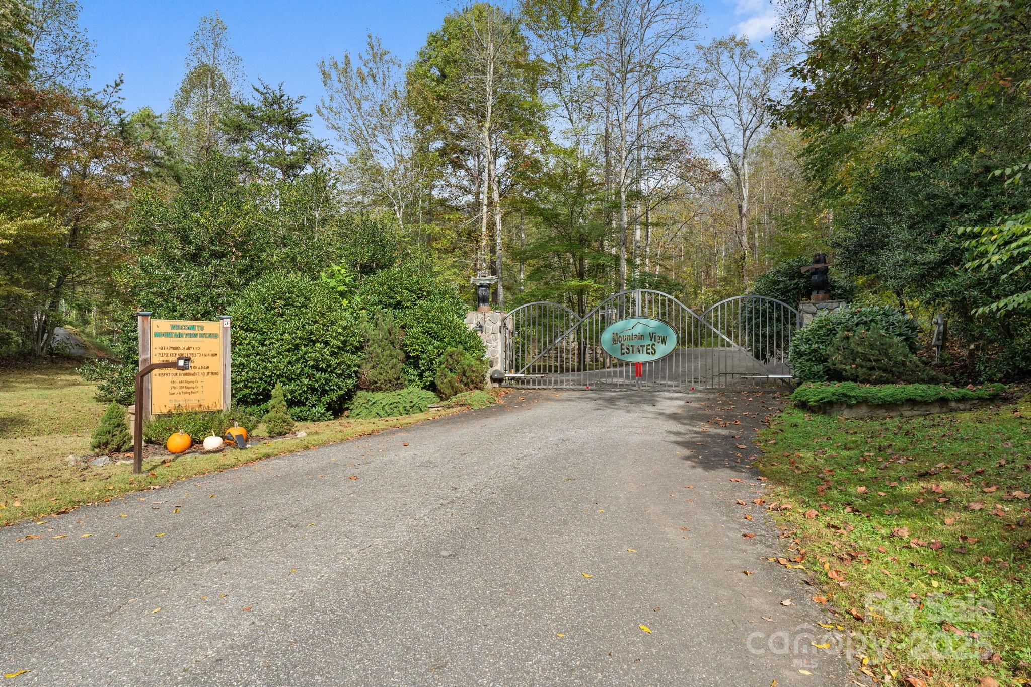 80 Slow Lane Whittier NC 28789