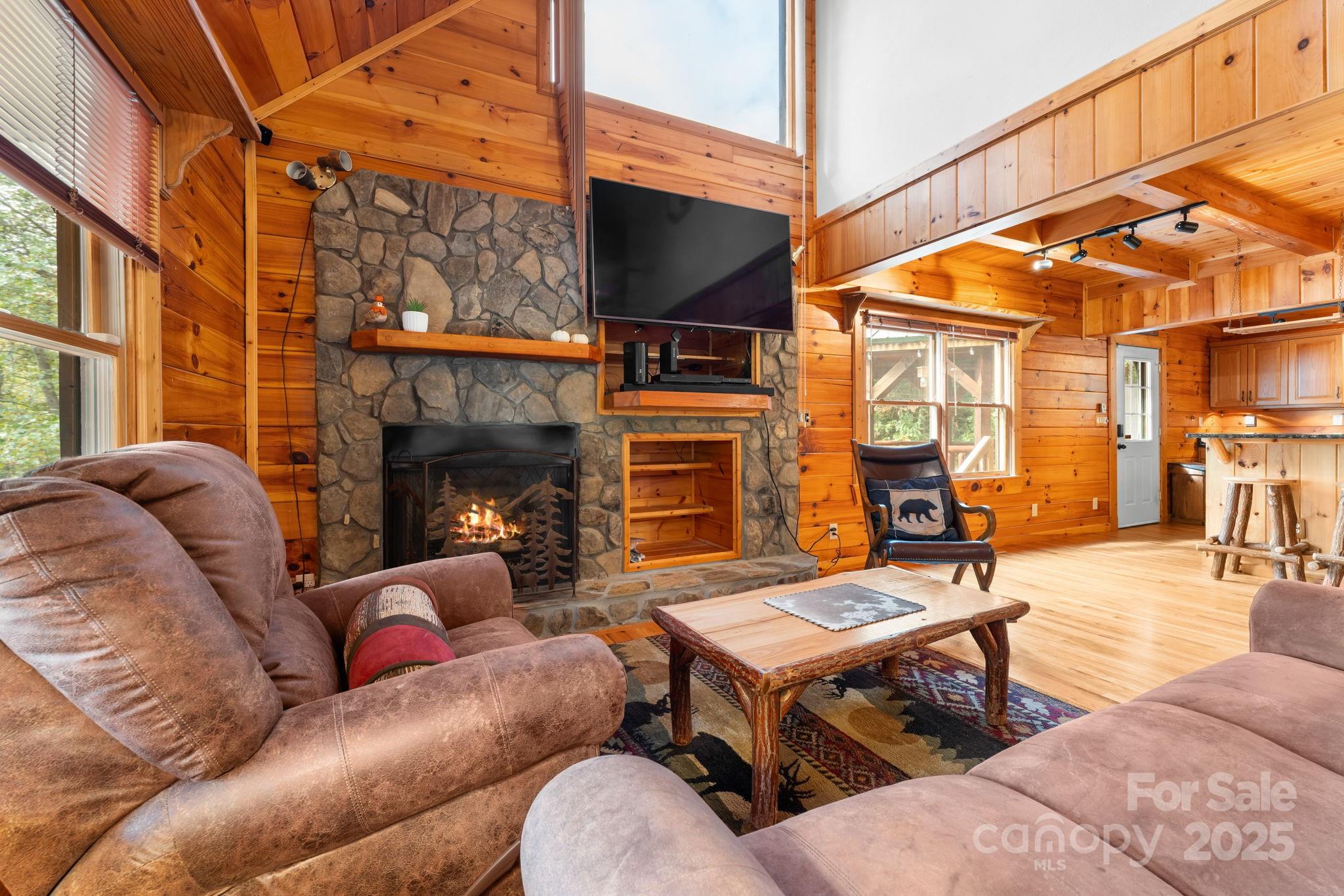 80 Slow Lane Whittier NC 28789