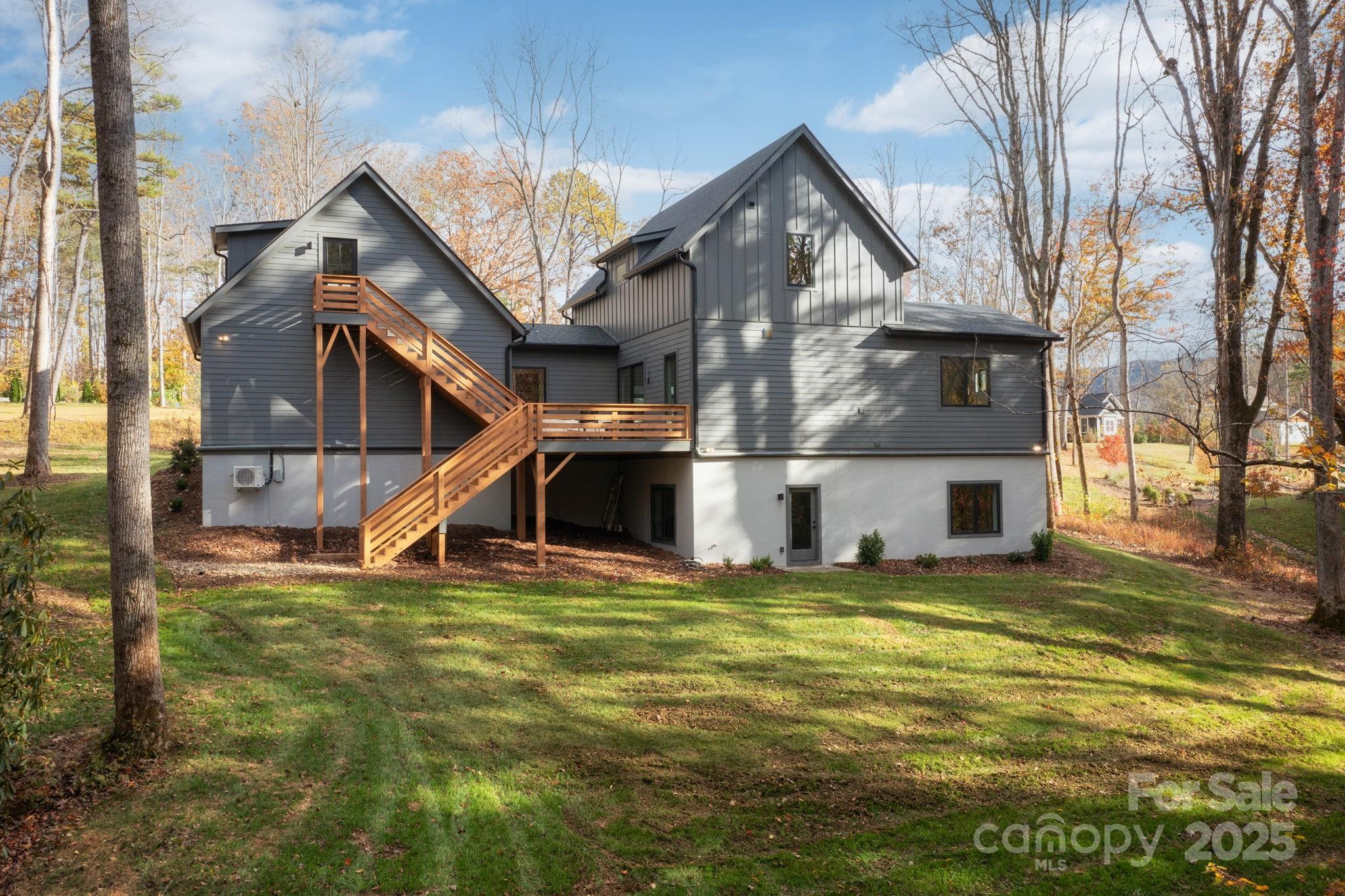 25 Ted Linn Drive Fairview NC 28730