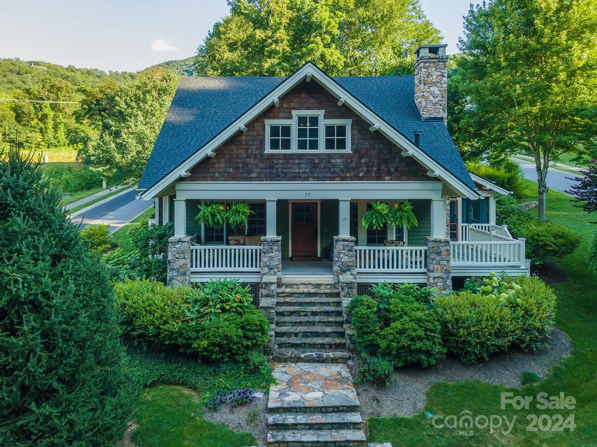 37 Cottage Settings Lane Black Mountain NC 28711