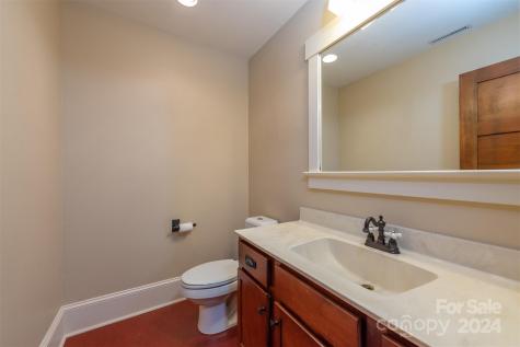 37 Cottage Settings Lane Black Mountain NC 28711