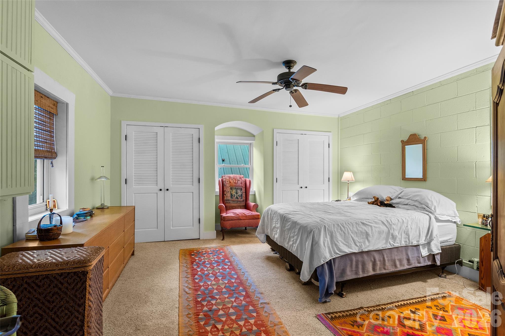 1087 N Turkey Creek Road Leicester NC 28748