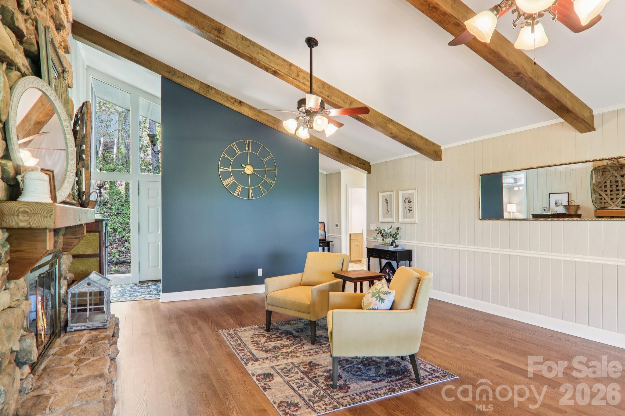 817 Greenwood Drive Hendersonville NC 28791