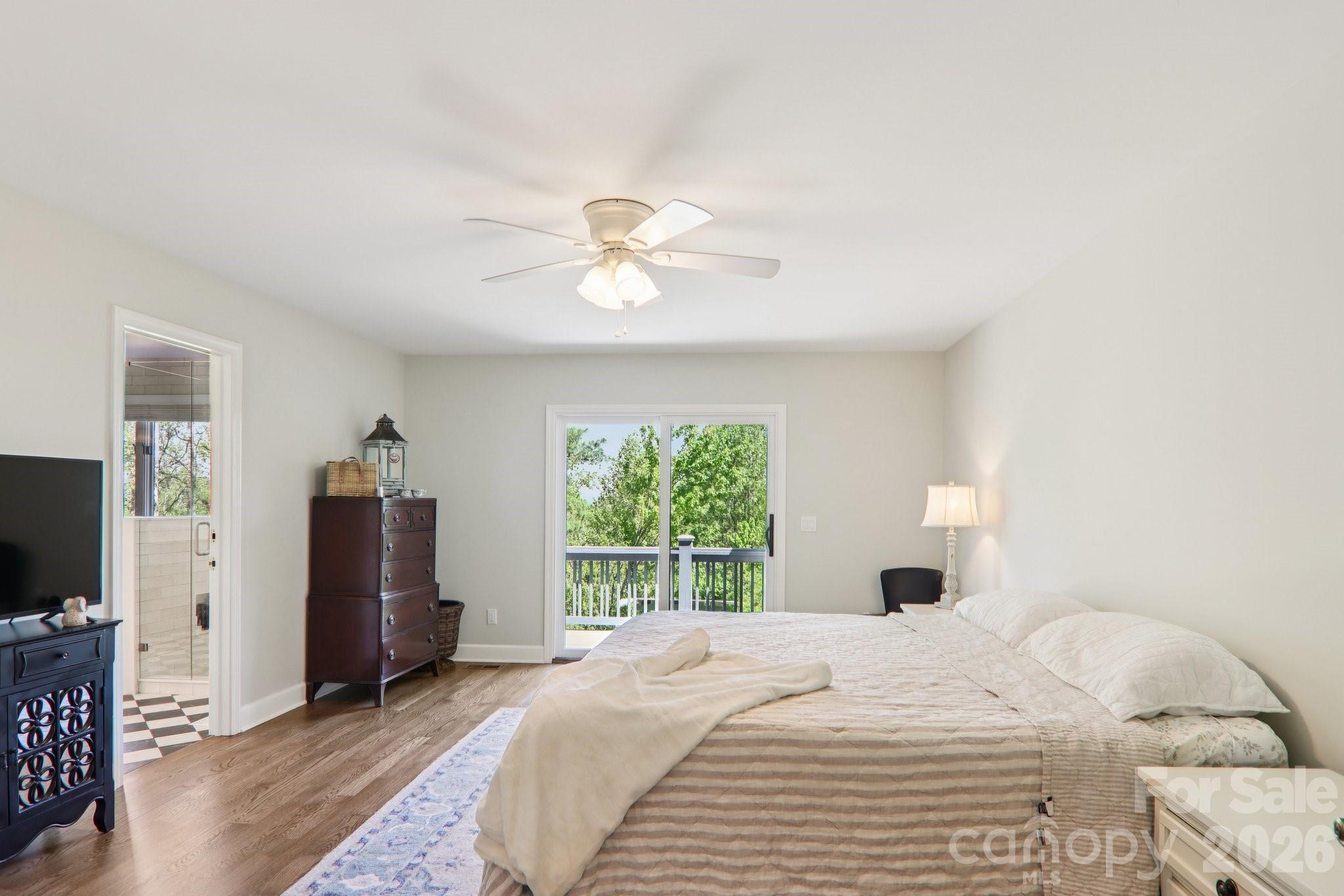 817 Greenwood Drive Hendersonville NC 28791