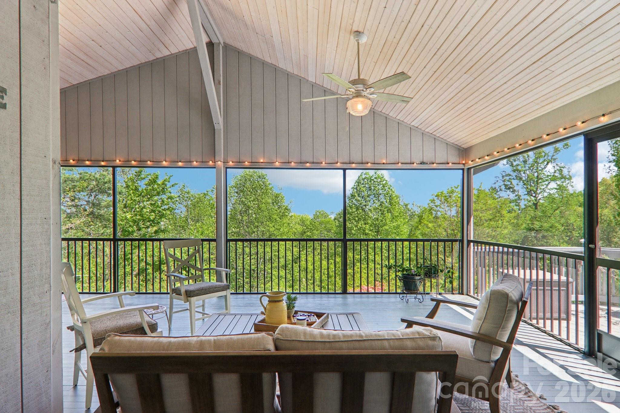 817 Greenwood Drive Hendersonville NC 28791
