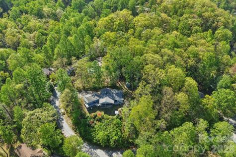 817 Greenwood Drive Hendersonville NC 28791
