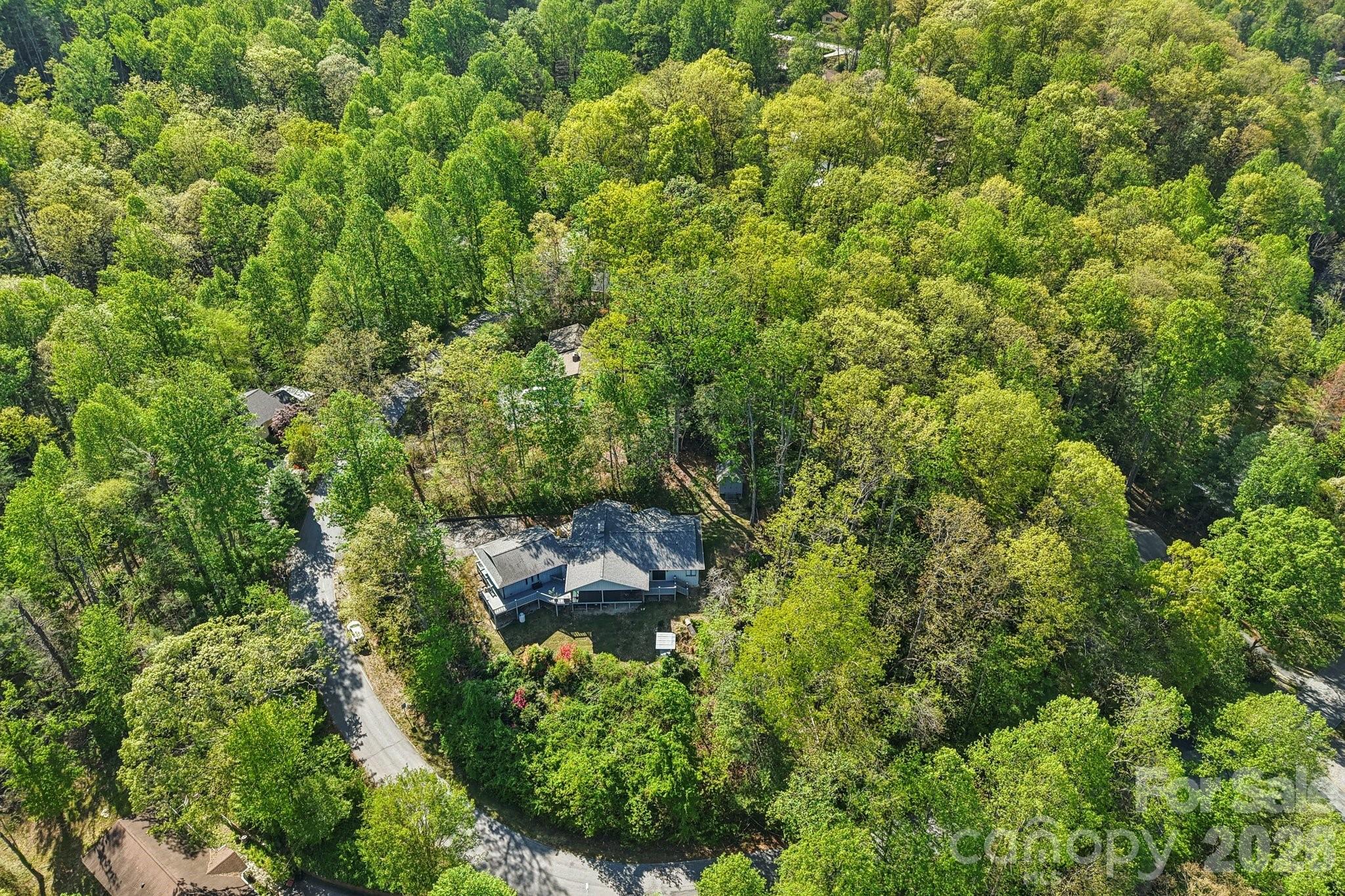 817 Greenwood Drive Hendersonville NC 28791