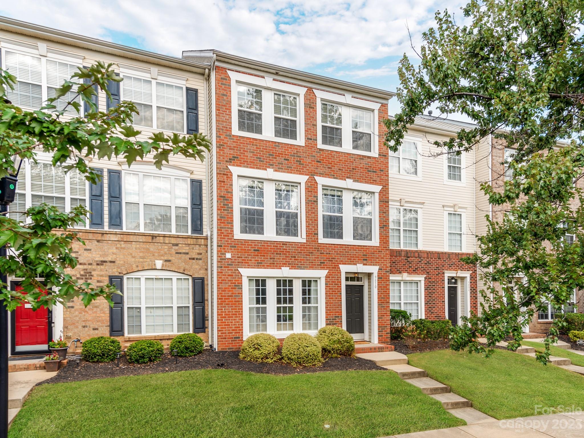 9810 Kings Parade Boulevard Charlotte NC 28273