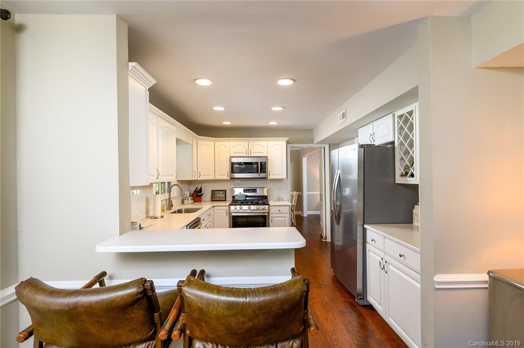 2751 Creekbed Lane Charlotte NC 28210