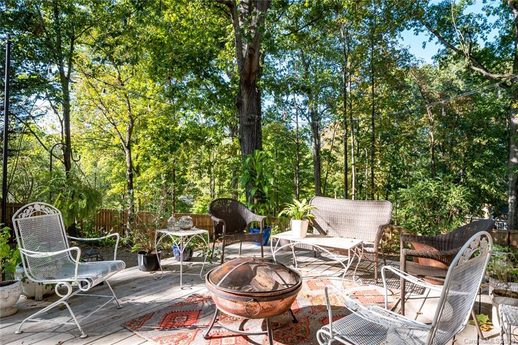 2751 Creekbed Lane Charlotte NC 28210