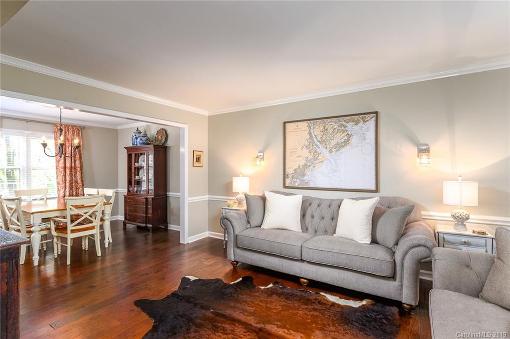 2751 Creekbed Lane Charlotte NC 28210