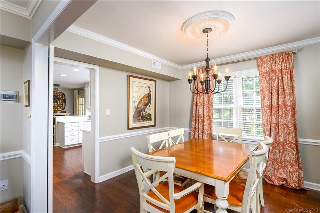 2751 Creekbed Lane Charlotte NC 28210