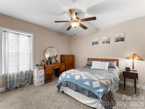 72 Summer Shade Court Hendersonville NC 28792